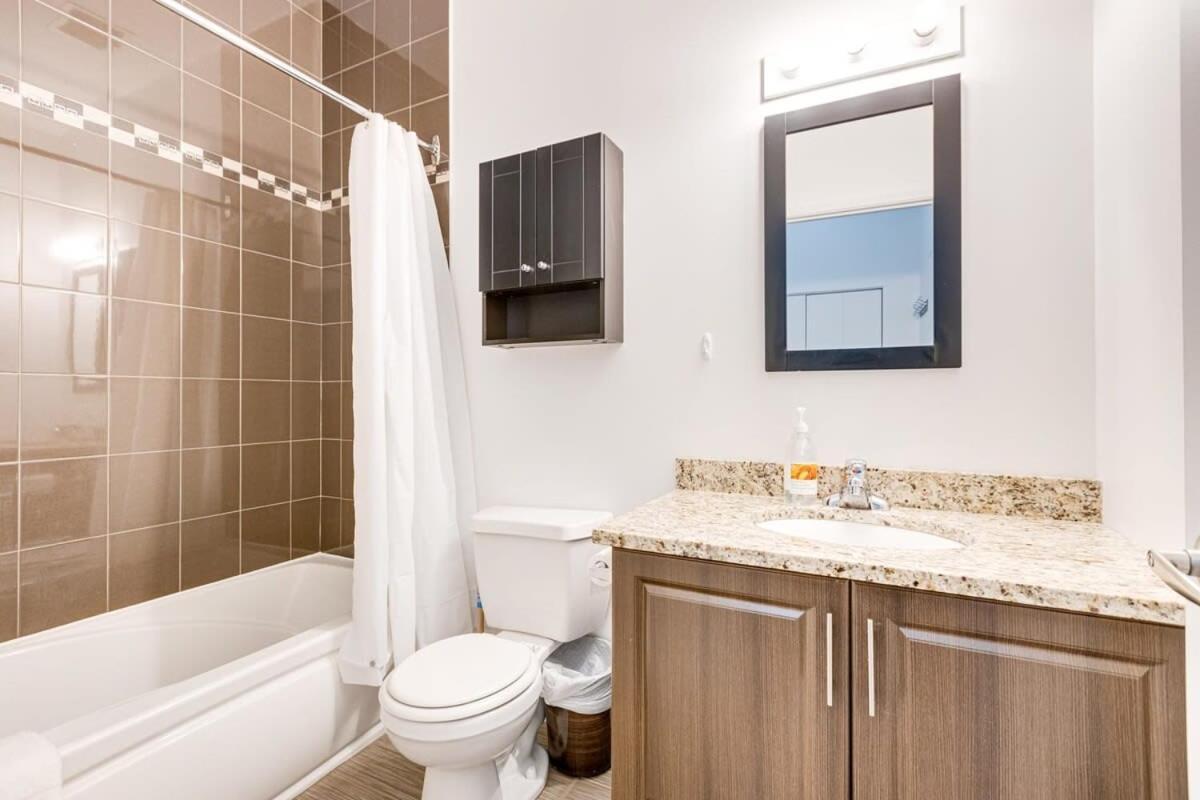 Appartement M11 Stylish & Modern 3Br Downtown Mtl à Montréal Extérieur photo